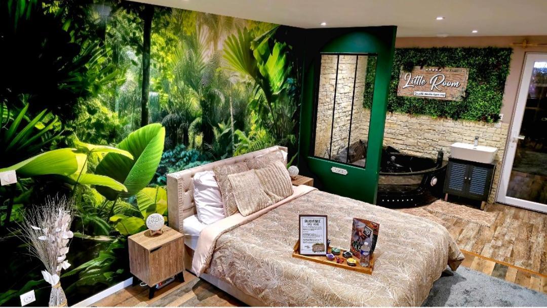 Appartement Chambre Cosy - Jacuzzi - Little Room Vendome Exterior photo